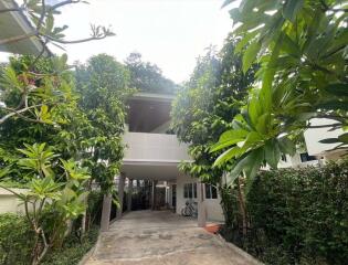 Spacious 4-Bedroom Home at Supalai Primo Mahidol, Near Schools, City Centre