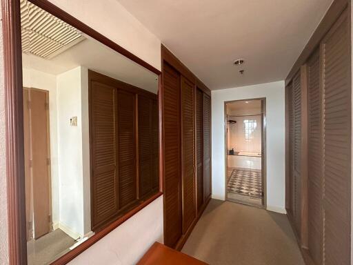 2-bedroom spacious condo for sale close to Icon Siam