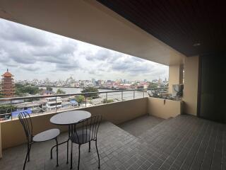 2-bedroom spacious condo for sale close to Icon Siam