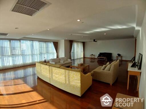 4-BR Apt. near BTS Phrom Phong