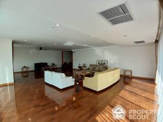 4-BR Apt. near BTS Phrom Phong