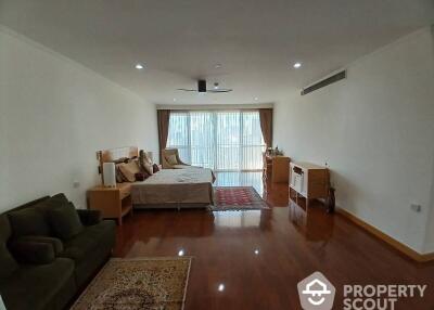 4-BR Apt. near BTS Phrom Phong