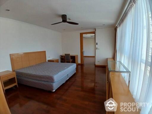 4-BR Apt. near BTS Phrom Phong