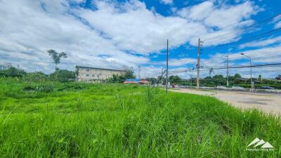 Large Plot of Land On Canal Road Close To The Airport