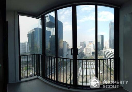 1-BR Condo at Condolette Midst Rama 9 near MRT Phra Ram 9