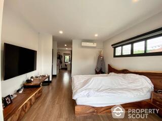 3-BR House in Bang Chak