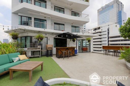 2-BR Condo at Supalai Premier Place Asok near MRT Phetchaburi