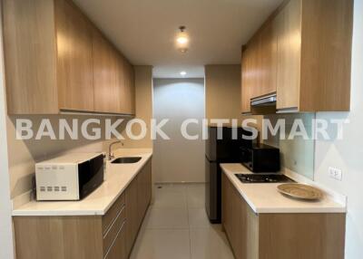 Condo at Villa Asoke for rent