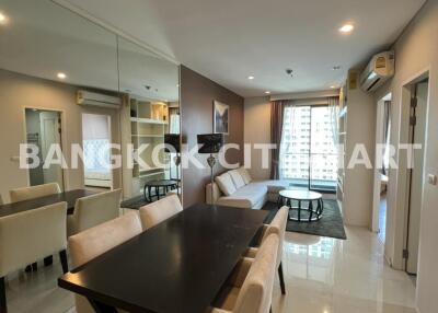 Condo at Villa Asoke for rent