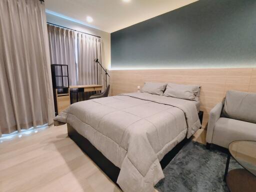 Life One Wireless - One Bedroom Condo for Rent 600 m. to BTS Phloen Chit