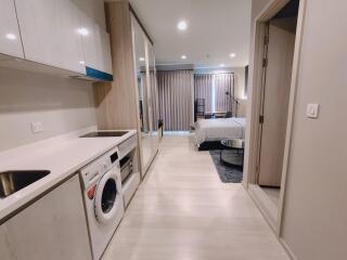 Life One Wireless - One Bedroom Condo for Rent 600 m. to BTS Phloen Chit