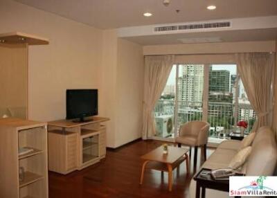 49 plus 1 - Comfortable Living in this Two Bedroom Condo in Thong Lo