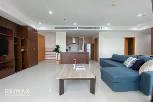 For Sale: 2 Bedroom Condo at The Emporio Place, BTS Phrom Phong 14 Mins Walk