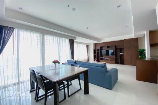 For Sale: 2 Bedroom Condo at The Emporio Place, BTS Phrom Phong 14 Mins Walk