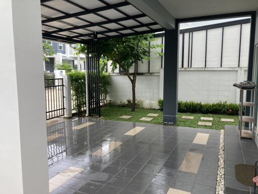 Covered patio with garden view