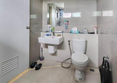 Modern bathroom with sink and toilet