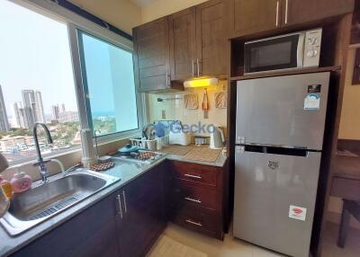 Studio Condo in AD Condo Hyatt Wongamat C009844