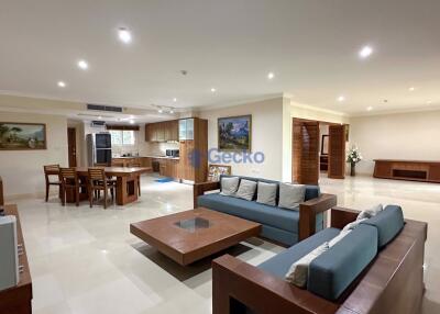 2 Bedrooms Condo in Executive Residence 1 Pratumnak C011750