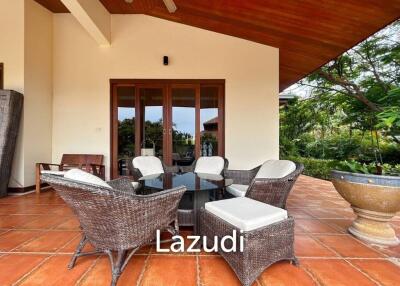 White Lotus 2 : 5 Bedroom, Balinese Style, Luxury Pool Villa close to Hua Hin Town