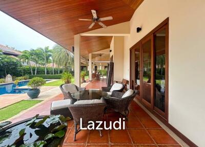 White Lotus 2 : 5 Bedroom, Balinese Style, Luxury Pool Villa close to Hua Hin Town