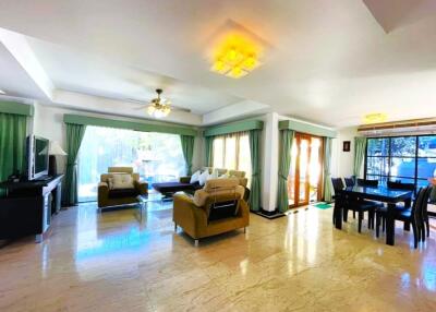 Spacious property with garden in East Pattaya