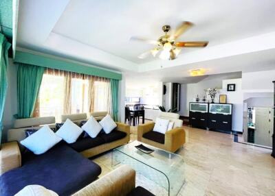 Spacious property with garden in East Pattaya