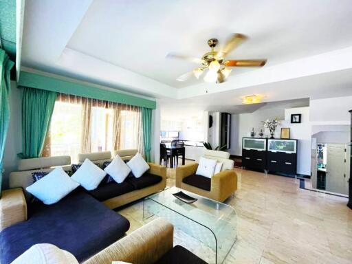 Spacious property with garden in East Pattaya