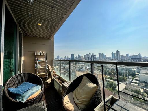 2-bedroom high-floor condo for sale in Sathorn area