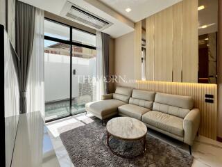 บ้าน ขาย 4 ห้องนอน 181 ตร.ม. ที่ดิน 95.6 m² ใน  Villa La Richie, Pattaya