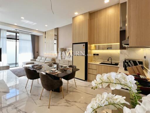 บ้าน ขาย 4 ห้องนอน 181 ตร.ม. ที่ดิน 95.6 m² ใน  Villa La Richie, Pattaya