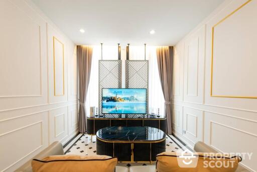 1-BR Condo at Noble Ploenchit near BTS Phloen Chit