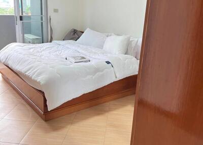 2-BR Condo at Wittayu Complex near BTS Phloen Chit