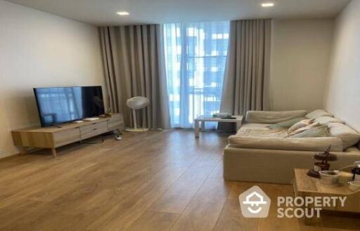 2-BR Condo at Noble Around Sukhumvit 33 near BTS Phrom Phong