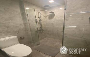 2-BR Condo at Noble Around Sukhumvit 33 near BTS Phrom Phong