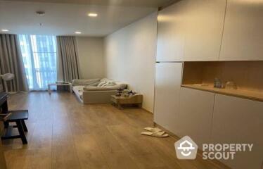 2-BR Condo at Noble Around Sukhumvit 33 near BTS Phrom Phong