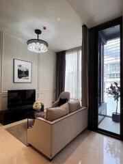 2 bed Condo in Ashton Silom Suriyawong Sub District C021008