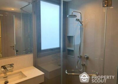 2-BR Condo at Rhythm Sukhumvit 42 near BTS Ekkamai