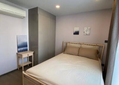 2-BR Condo at Klass Siam near BTS National Stadium