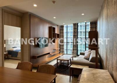 Condo at Noble Ploenchit for sale