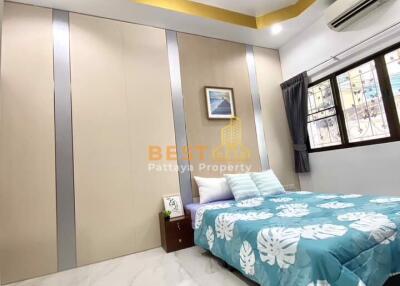4 Bedrooms Villa / Single House in Royal Green Park East Pattaya H011992