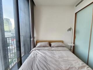 Noble BE33 Two bedroom condo for rent