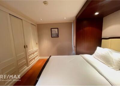 Pet-Friendly 2-Bedroom Condo with Modern Amenities in Sukhumvit 61