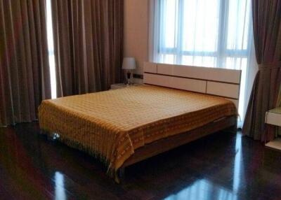 2-BR Condo at The Xxxix By Sansiri near BTS Phrom Phong