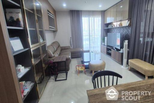 2-BR Condo at Star View close to Phra Ram 3