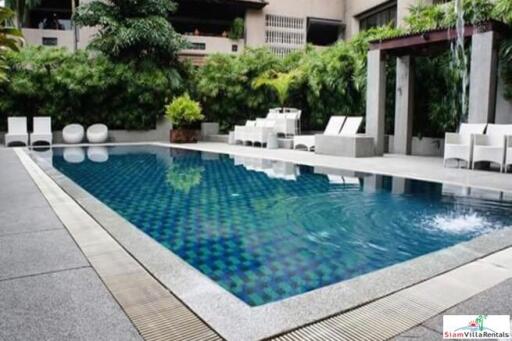 Raintree Village Apartment - Spacious Three Bedroom Condo with Bonus Rooms for Rent in Phrom Phong