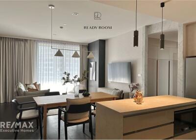 Luxury 3-Bedroom Condo with BTS Thong Lo 6 mins walk - Laviq Sukhumvit 57