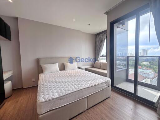 Studio Condo in Once Pattaya North Pattaya C011752