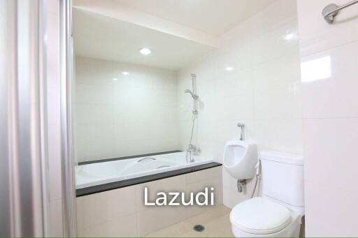 3 Bedroom 5 Bathroom 200 SQ.M Baan Sukhumvit 14