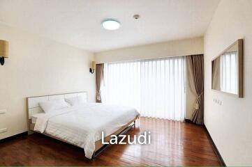 3 Bedroom 5 Bathroom 200 SQ.M Baan Sukhumvit 14