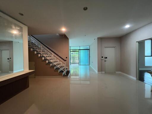 For Sale Bangkok Single House Setthasiri Krungthepkreetha Krungthepkreetha Bang Kapi